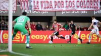 Estudiantes no le dio chance a Gimnasia, que cayó por 4 a 0 en el clásico platense 