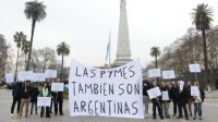 Empresarios pymes se movilizaron frente a Casa Rosada y denuncian una crisis en el sector