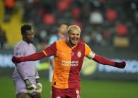 Galatasaray eligió a Rafael Leão para reemplazar a Mauro Icardi