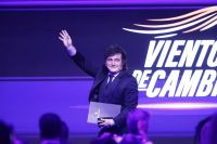 Javier Milei: "No es que los salarios no suben, hacen una cuenta deshonesta"