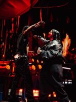 Luz Gaggi fue la invitada de Ozuna en el Movistar Arena
