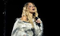 Tini se sinceró sobre su situación emocional en pleno show: "Sigo con psiquiatra y psicóloga"