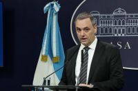 Con fecha límite, Adorni presentó nuevas explicaciones sobre las inconsistencias en su patrimonio