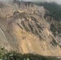 Una nueva avalancha en Nepal destruyó una base de expedición y dejó víctimas fatales