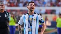 Lionel Messi llegó a la Argentina para jugar su último partido con la Selección