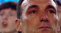 Scaloni se quebró durante el himno en la despedida de Messi