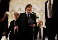 Milei admitió que la inflación baja más lento de lo previsto y defendió sus dichos sobre llegar a fin de mes