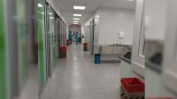 Brote de meningitis en Mendoza: suspendieron las cirugías en un hospital privado tras dos muertes