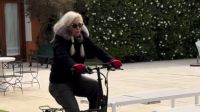 El divertido video de Susana Giménez usando su nueva bicicleta