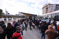 Colectivos: el Gobierno aumentará los subsidios para evitar una suba del boleto nacional